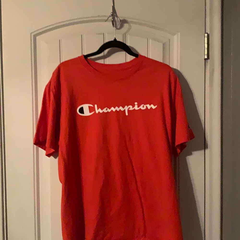 Champion tee